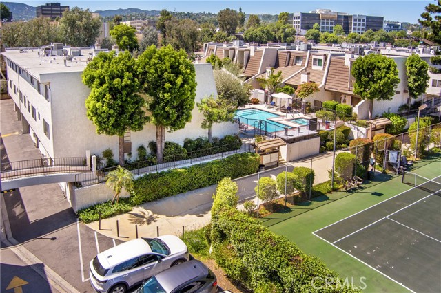 Detail Gallery Image 27 of 29 For 18344 Collins St a,  Tarzana,  CA 91356 - 2 Beds | 2/1 Baths