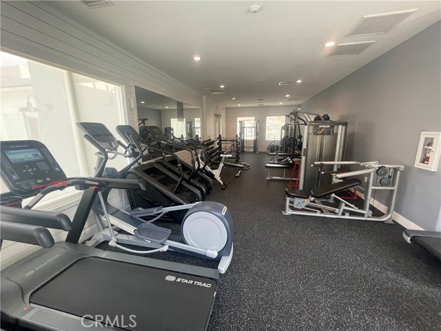 7816 Paxton Place, Rancho Cucamonga CA: https://media.crmls.org/medias/f16ea280-f0dd-4072-873e-047143af1a2f.jpg