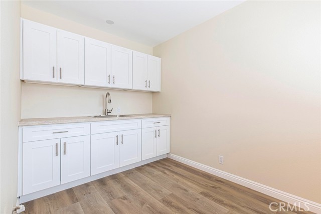 Detail Gallery Image 9 of 12 For 6250 Vineland #4,  North Hollywood,  CA 91606 - 0 Beds | 1 Baths
