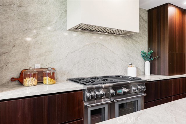 Detail Gallery Image 12 of 49 For 4018 Coldwater Canyon Ave, Studio City,  CA 91604 - 6 Beds | 6/1 Baths