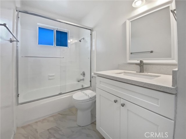 1307 W 8th Street, Upland CA: https://media.crmls.org/medias/f1708dbc-6466-4c7a-8926-64f9f0d01279.jpg