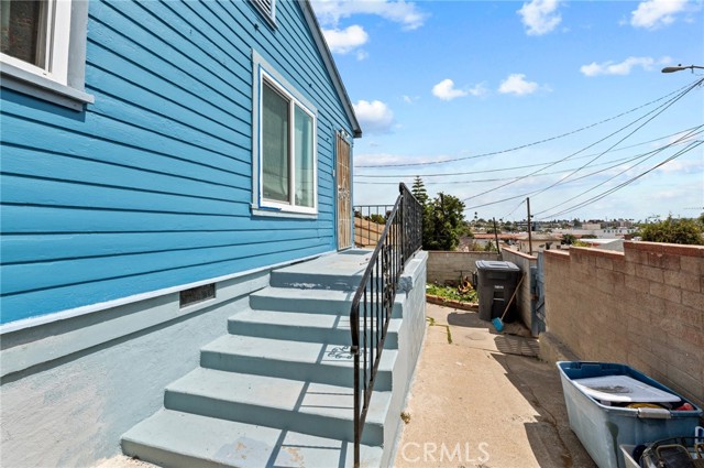 817 Edgerton Way, National City, California 91950, 2 Bedrooms Bedrooms, ,1 BathroomBathrooms,Residential,For Sale,Edgerton Way,SW24074729