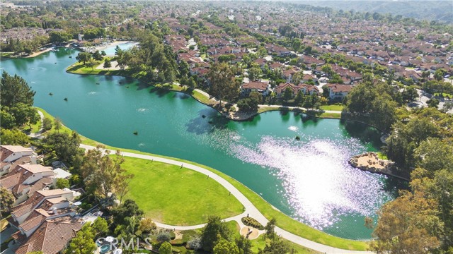 Detail Gallery Image 33 of 34 For 21046 Cimmaron Lane, Rancho Santa Margarita,  CA 92679 - 3 Beds | 2 Baths