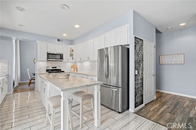 Image 2 of 50 For 3228 Willow Park Drive