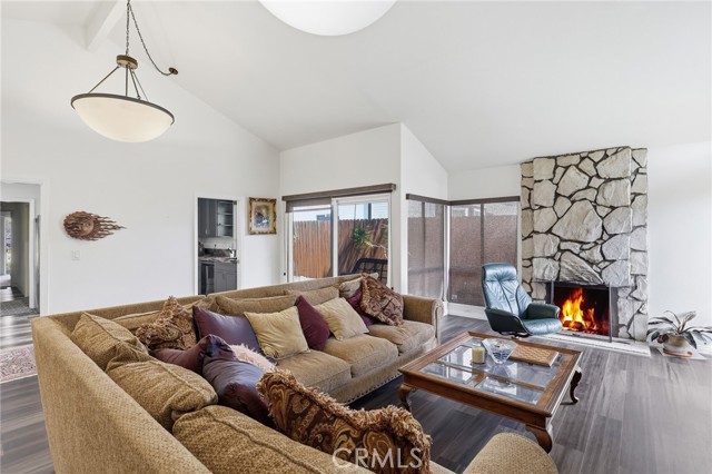 Detail Gallery Image 4 of 17 For 26691 Calle Juanita, Dana Point,  CA 92624 - 3 Beds | 2 Baths