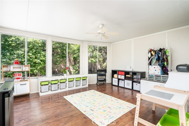 Detail Gallery Image 23 of 48 For 16381 Ace Ln, Huntington Beach,  CA 92649 - 3 Beds | 2 Baths