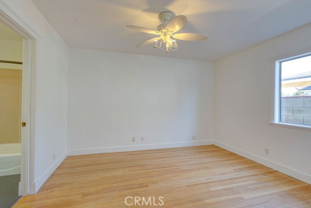 4923 Golden West Avenue, Temple City CA: https://media.crmls.org/medias/f176de3e-424d-4146-bd20-1a1ca9245959.jpg