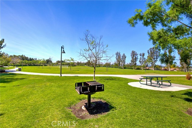 Detail Gallery Image 38 of 50 For 33 Montgomery, Mission Viejo,  CA 92692 - 4 Beds | 3 Baths