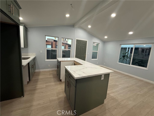 Detail Gallery Image 30 of 35 For 716 N Grand #D-3,  Covina,  CA 91724 - 2 Beds | 1 Baths