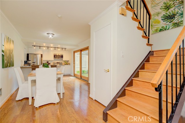 2400 Voorhees Avenue, Redondo Beach, California 90278, 3 Bedrooms Bedrooms, ,2 BathroomsBathrooms,Residential,Sold,Voorhees,SB22046189