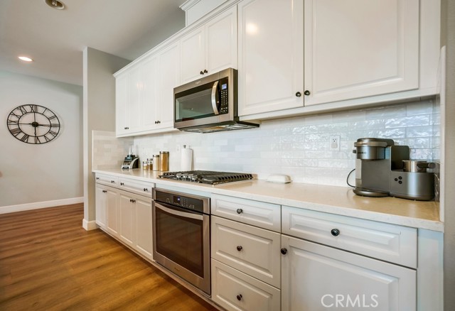 Detail Gallery Image 17 of 55 For 30327 Redding, Murrieta,  CA 92563 - 4 Beds | 3 Baths