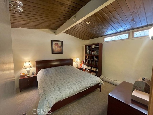 Detail Gallery Image 9 of 71 For 8458 Canby Ave, Northridge,  CA 91325 - 3 Beds | 2 Baths