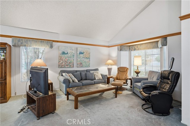 Detail Gallery Image 7 of 46 For 25497 Blackwood Rd, Murrieta,  CA 92563 - 4 Beds | 2/1 Baths