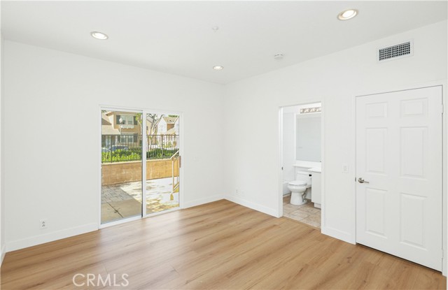 Detail Gallery Image 9 of 55 For 26 Burlingame, Irvine,  CA 92602 - 3 Beds | 3 Baths