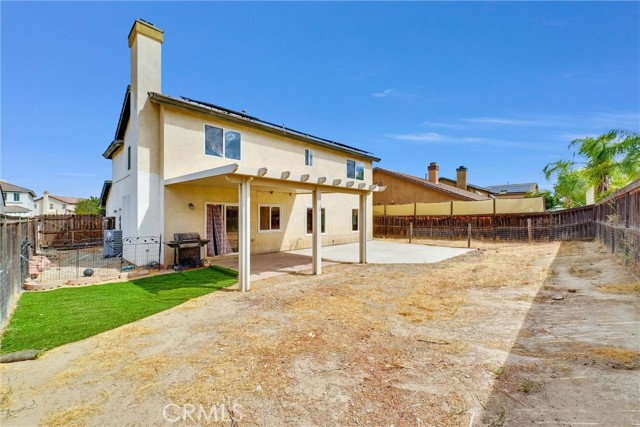 Detail Gallery Image 13 of 26 For 4605 Oak Tree Way, Hemet,  CA 92545 - 6 Beds | 2/1 Baths