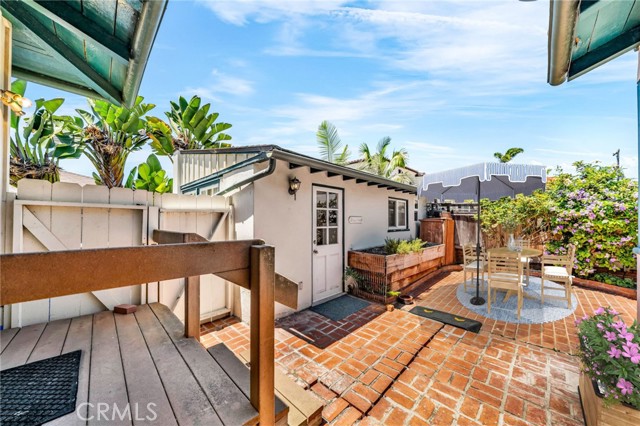 616 Rushville Street, La Jolla CA: https://media.crmls.org/medias/f17ba6c4-149d-4f9f-8f27-f5faba6f94ce.jpg