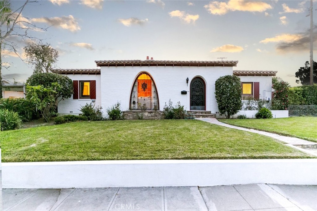 233 N Sparks StreetBurbank img 54