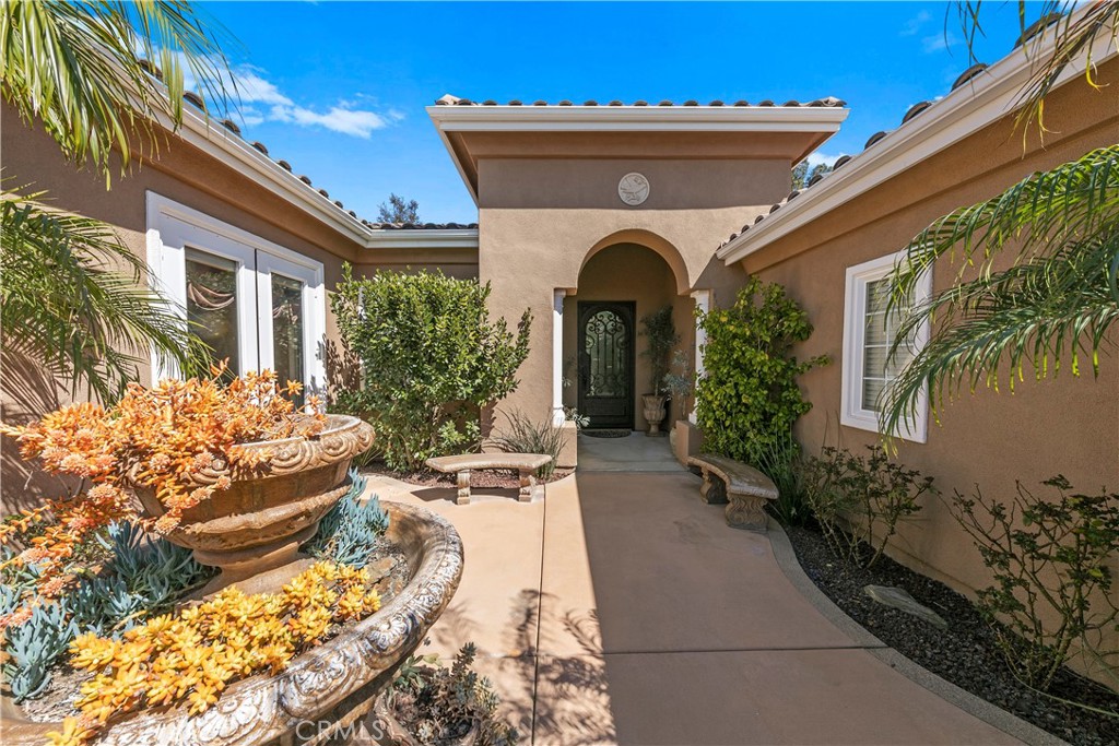 22982 Banbury Court, Murrieta, CA 92562