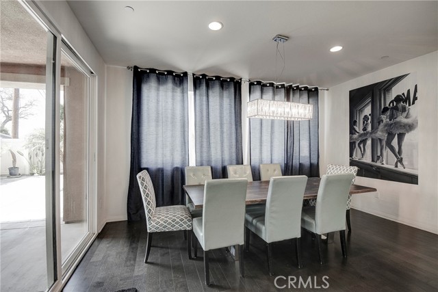 1855 W Willow Avenue, Anaheim CA: https://media.crmls.org/medias/f17c5d92-b7bc-4a3e-865c-c30d2680791e.jpg