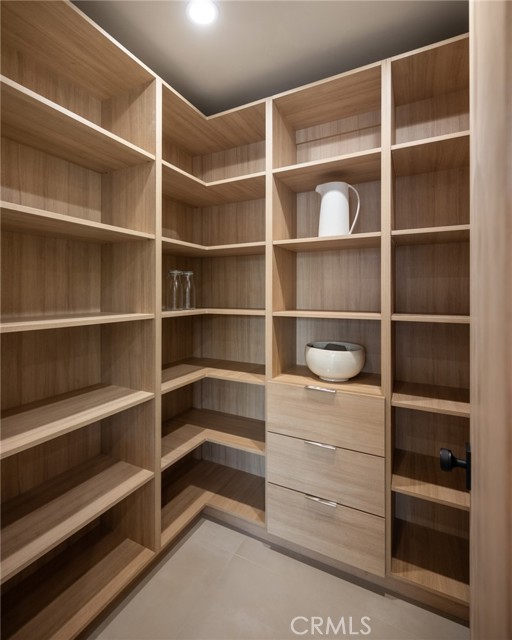 4320 Teesdale Avenue, Studio City CA: https://media.crmls.org/medias/f17d2f10-b9af-4976-a8f8-72dc3aa8d703.jpg
