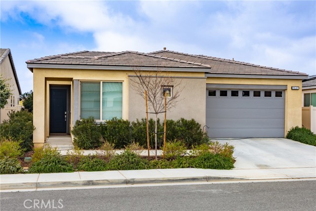 Detail Gallery Image 1 of 18 For 1537 Hollygate Trl, Beaumont,  CA 92223 - 2 Beds | 2 Baths