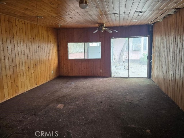 7710 S Halldale Avenue, Los Angeles CA: https://media.crmls.org/medias/f17e0b2d-9999-496a-8b85-400a23d6c593.jpg