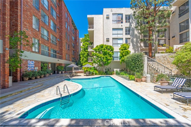 Detail Gallery Image 34 of 42 For 1440 Veteran Ave #403,  Los Angeles,  CA 90024 - 1 Beds | 1 Baths