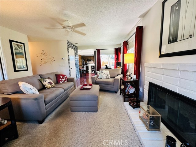 Detail Gallery Image 7 of 25 For 1255 S Buena Vista, Hemet,  CA 92543 - 2 Beds | 2 Baths