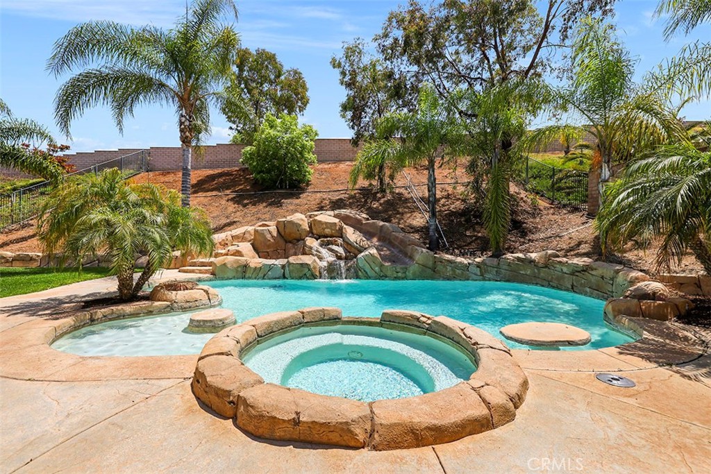 1706 Via Sevilla Street, Corona, CA 92881