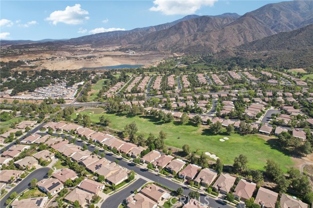 9302 Reserve Drive, Corona CA: https://media.crmls.org/medias/f17f2a8c-d849-4ae5-a719-9c7e0867be6b.jpg