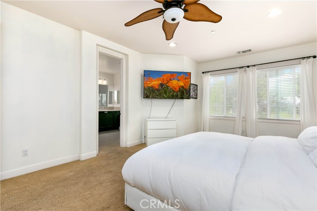 Detail Gallery Image 14 of 29 For 11629 Verona Dr, Chatsworth,  CA 91311 - 3 Beds | 3/1 Baths