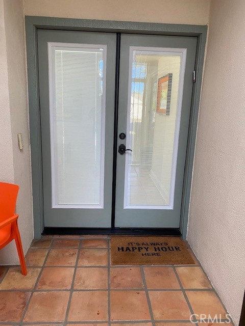 Detail Gallery Image 4 of 33 For 1013 Saint Thomas Cir, Palm Springs,  CA 92264 - 2 Beds | 2 Baths