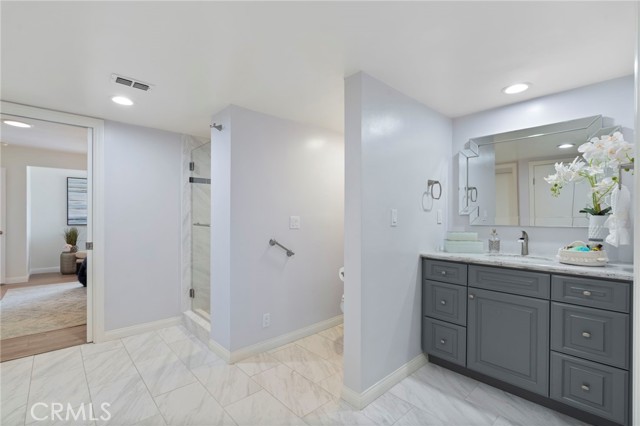 3340 Hillrose Dr, Rossmoor CA: https://media.crmls.org/medias/f1803fc6-5850-4e92-bca1-93b5ba5dfe2a.jpg