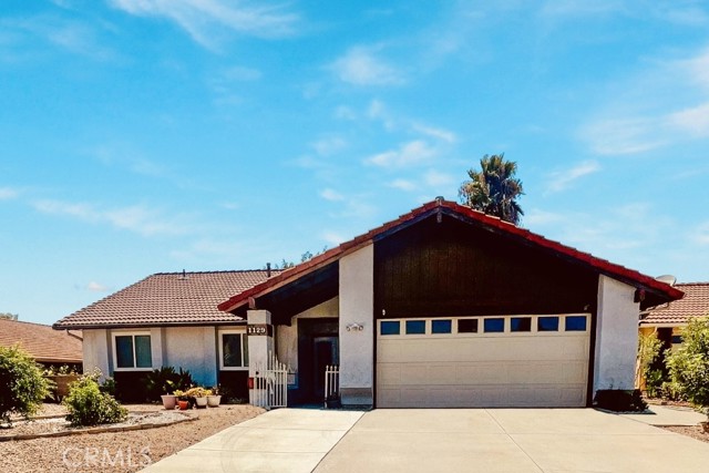 Detail Gallery Image 1 of 1 For 1129 Bottle Tree Way, Hemet,  CA 92545 - 3 Beds | 2 Baths