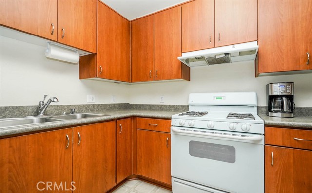 Detail Gallery Image 17 of 50 For 725 Francesca Dr #202,  Walnut,  CA 91789 - 2 Beds | 2 Baths