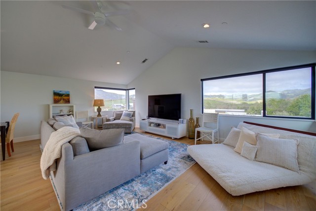 Detail Gallery Image 48 of 75 For 280 Jespersen Ln, San Luis Obispo,  CA 93401 - 5 Beds | 7/1 Baths