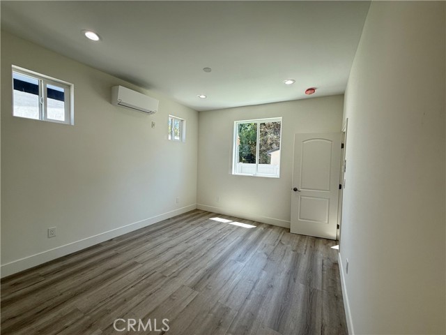 19515 Cantara Street, Reseda CA: https://media.crmls.org/medias/f182758b-54e6-4c88-960a-340f82b6155e.jpg