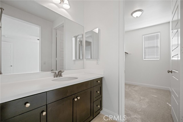 Detail Gallery Image 43 of 64 For 24910 Old Stone Way, Stevenson Ranch,  CA 91381 - 5 Beds | 5 Baths