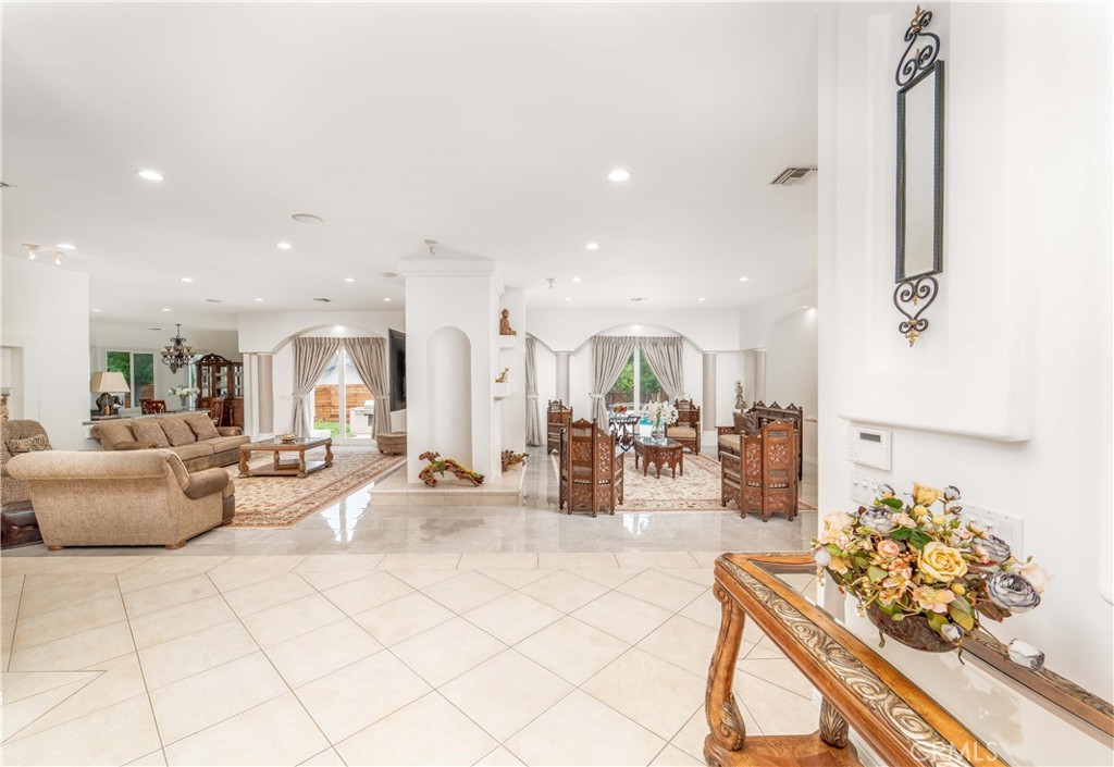 MLS #SR25234766 image #13