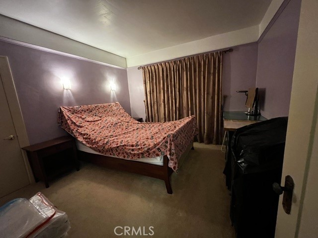 https://media.crmls.org/medias/f183b098-bda2-404d-85bf-149d04255749.jpg?preset=X-Large