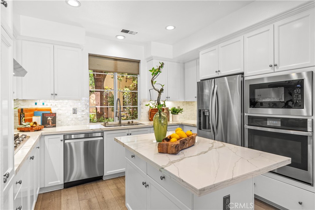 MLS #OC26167057 image #11