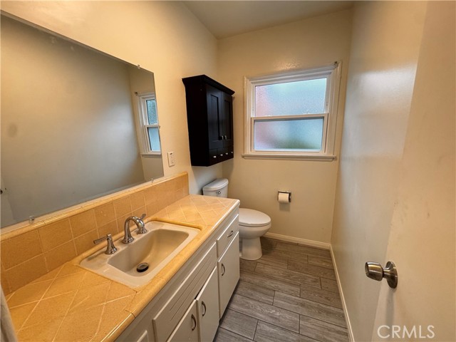 Detail Gallery Image 16 of 19 For 832 W Granada Ct, Ontario,  CA 91762 - 3 Beds | 1/1 Baths