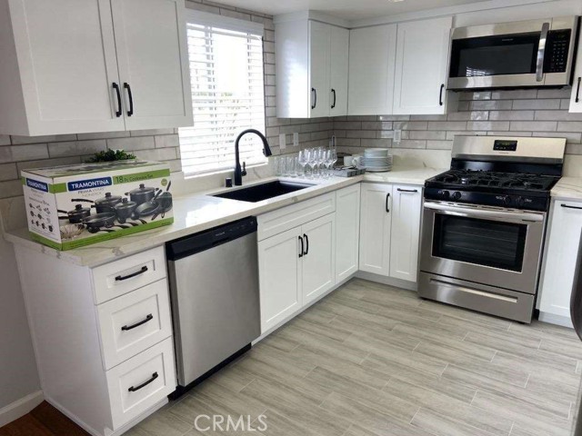 MLS# DW23207752