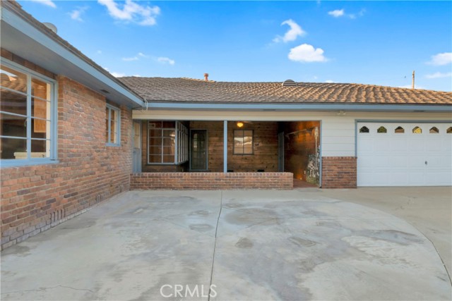 606 N Ohio Street, Anaheim CA: https://media.crmls.org/medias/f18691df-6d1a-488f-80a2-74de34573cf7.jpg