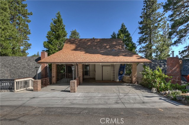 28844 Cedar Drive, Lake Arrowhead CA: https://media.crmls.org/medias/f18700d7-da22-4c27-9ab9-45bfcebc1ba4.jpg