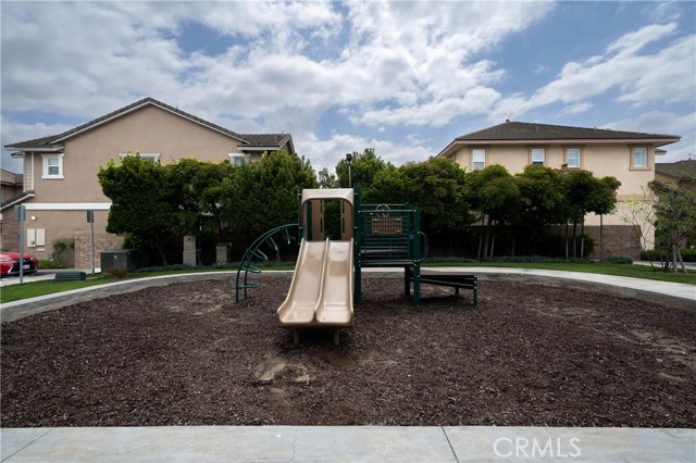 Detail Gallery Image 19 of 25 For 8063 Cambria Cir, Stanton,  CA 90680 - 3 Beds | 2/1 Baths