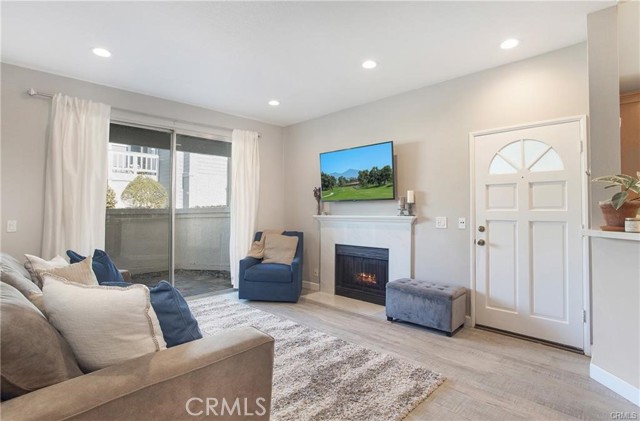 Detail Gallery Image 5 of 12 For 16440 Atherton #26,  Fountain Valley,  CA 92708 - 1 Beds | 1 Baths