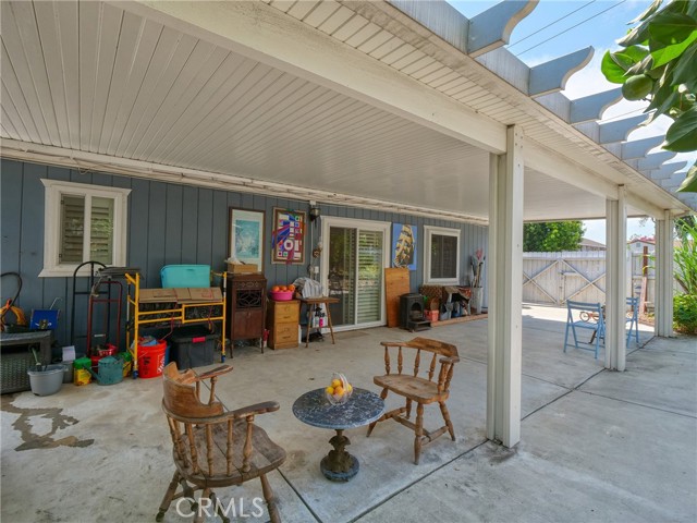 401 E Cherry Avenue, Monrovia CA: https://media.crmls.org/medias/f188785c-90d6-4727-9eb6-d1b6282a88a9.jpg