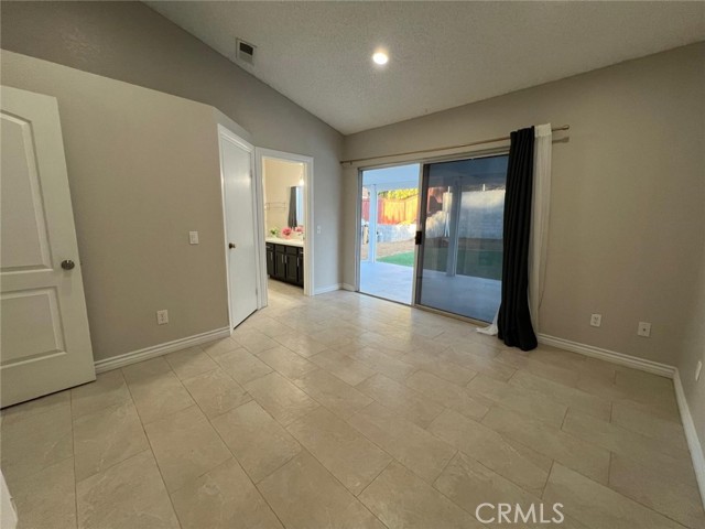 Detail Gallery Image 8 of 25 For 22862 &  22864 Temet, Wildomar,  CA 92595 - – Beds | – Baths