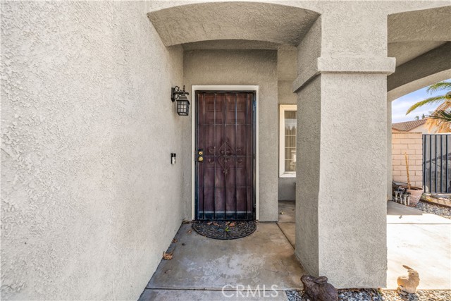 Detail Gallery Image 4 of 37 For 21267 Shakespeare Ct, Moreno Valley,  CA 92557 - 3 Beds | 2/1 Baths